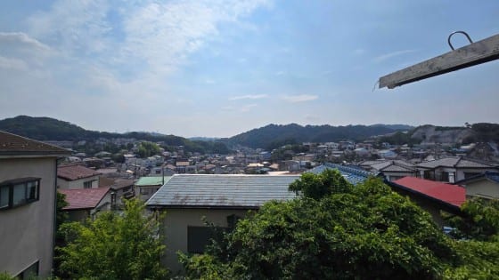 【見晴らし良好！1階は残置物なし】神奈川県横須賀市 戸建 画像8