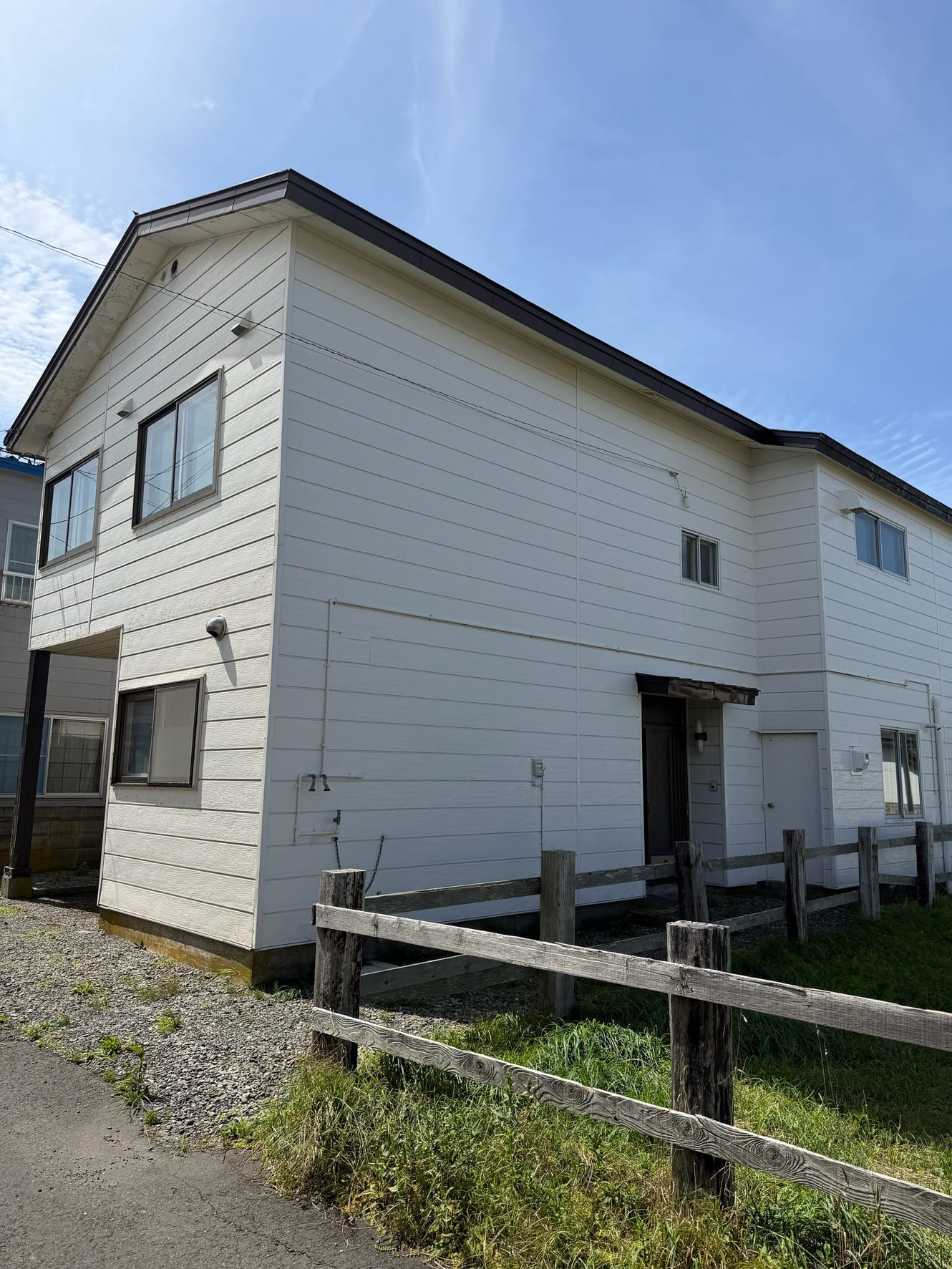 【JR苫小牧駅徒歩圏内■残置物なし■賃貸需要あり】売主物件のため仲介手数料不要！